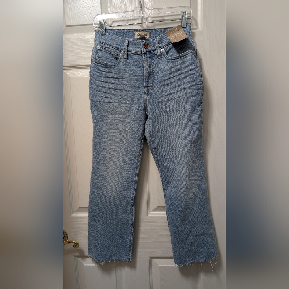 NWT Madewell The Perfect Vintage Flare Crop Jeans Raw Hem Crester Denim Size 26P